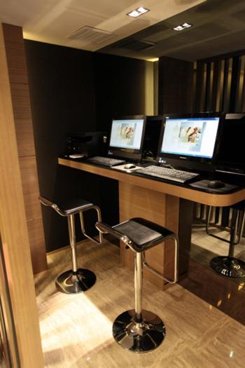Metacity Mk 名廸旺角 Hongkong Eksteriør billede