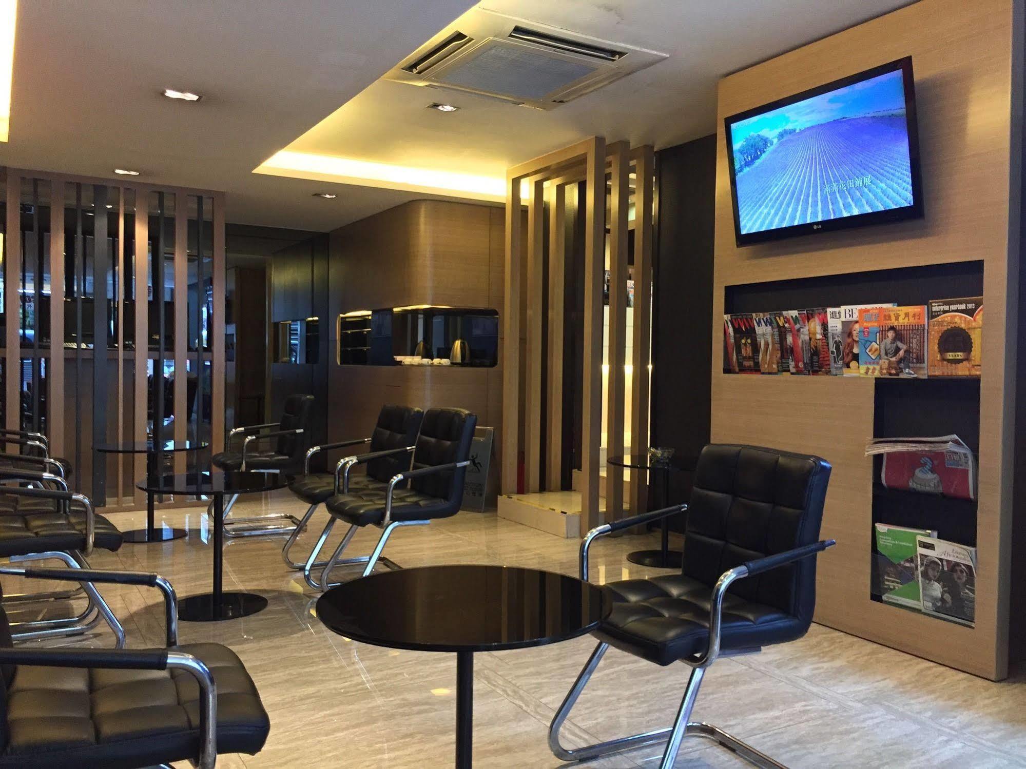 Metacity Mk 名廸旺角 Hongkong Eksteriør billede